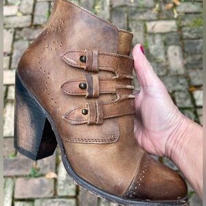 Steve Madden FREEBIRD Malbec Rugged Moto-Bootie